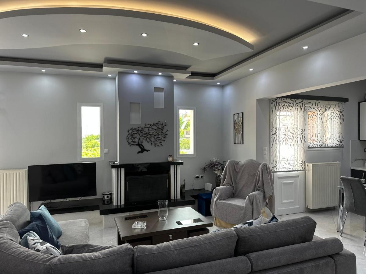 Luxury Apartment 阿马林索斯 外观 照片