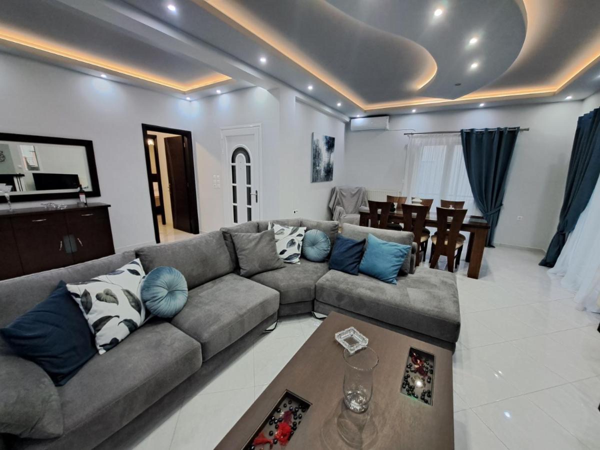 Luxury Apartment 阿马林索斯 外观 照片
