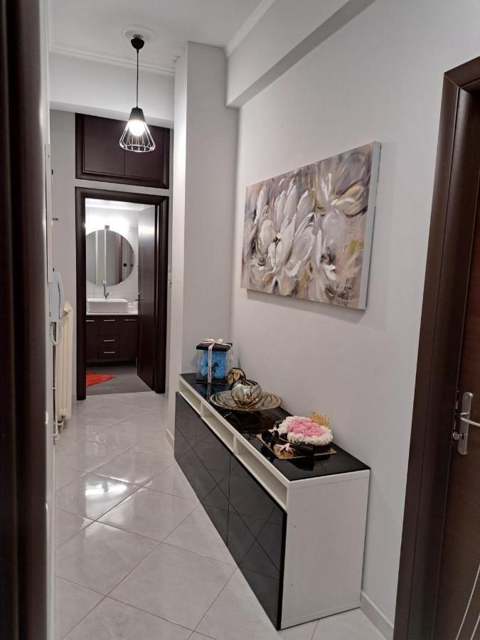 Luxury Apartment 阿马林索斯 外观 照片