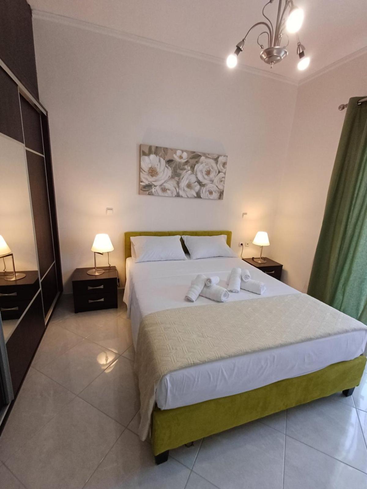Luxury Apartment 阿马林索斯 外观 照片
